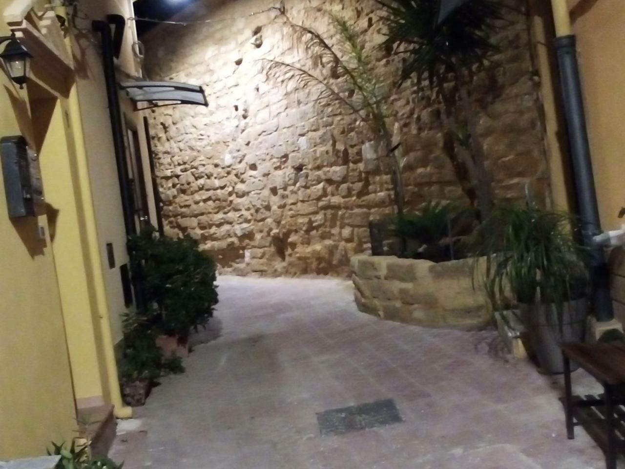 B&B Alla Cattedrale Agrigent Exterior foto
